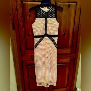 Topshop Ladies Size 4, light pink with black sleeveless honeycomb dress. NWOT